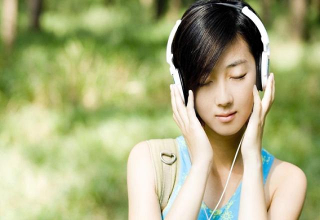Dạy nghe tiếng Hàn