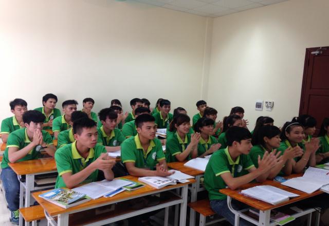 Học tiếng Hàn để đi xuất khẩu lao động